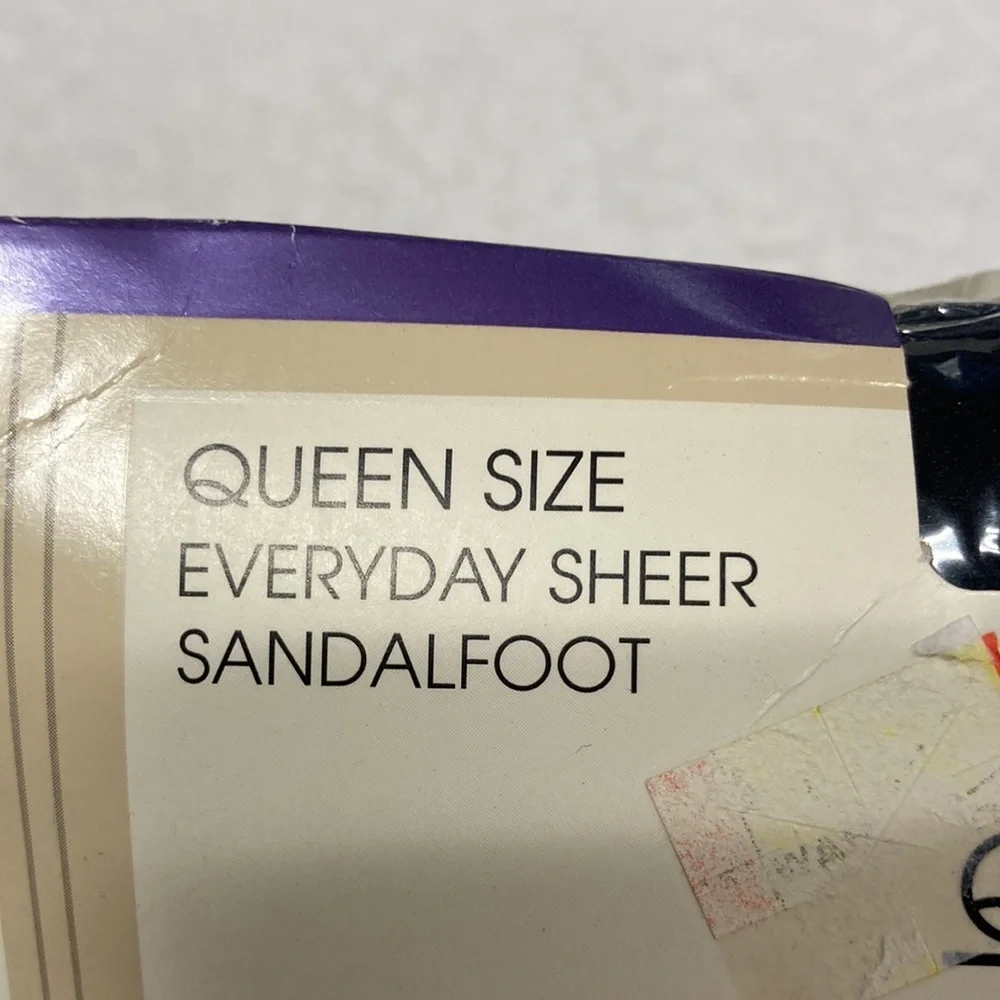 Kathie Lee queen size 2x daysheeer pantyhose navy